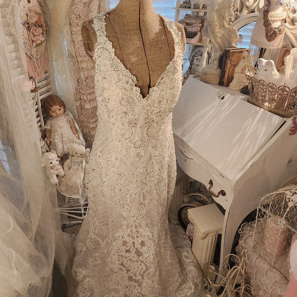 ♡ beaded embroidered formal wedding gown ♡